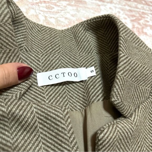 Woolen Herringbone Blazer Jacket - Picture 7 of 12